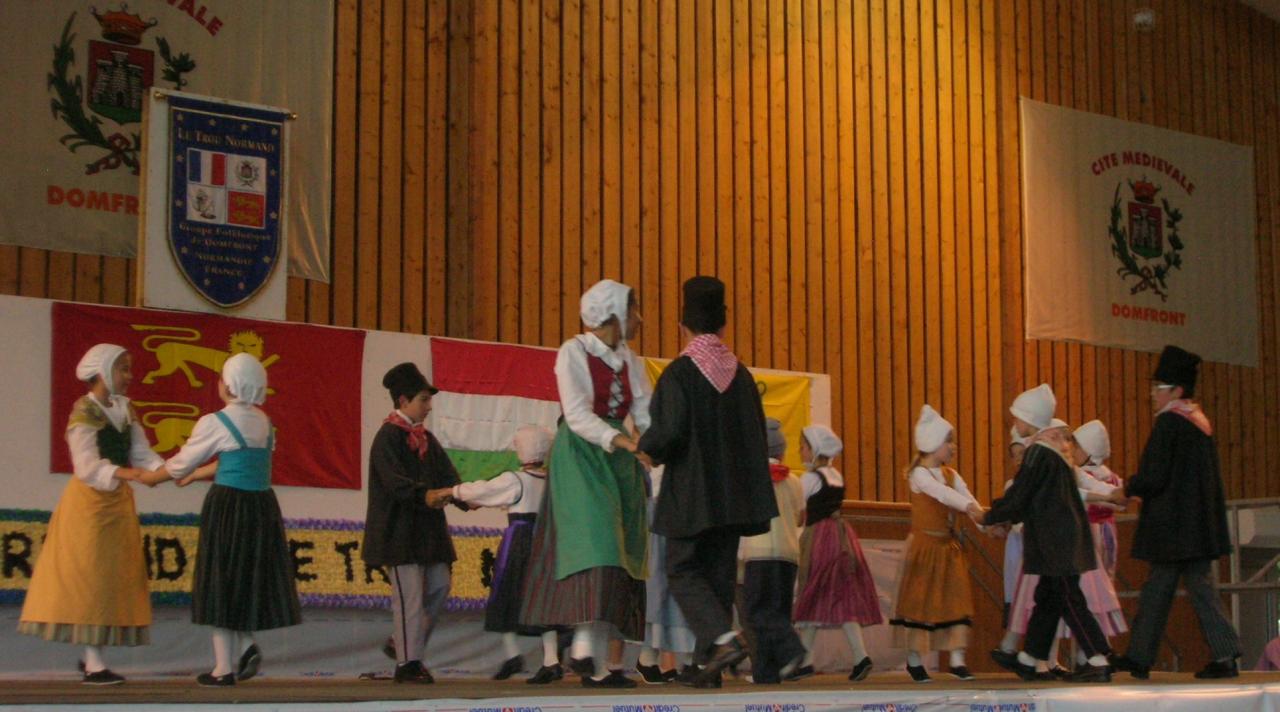 Festival à Domfront- Le Trou Normand