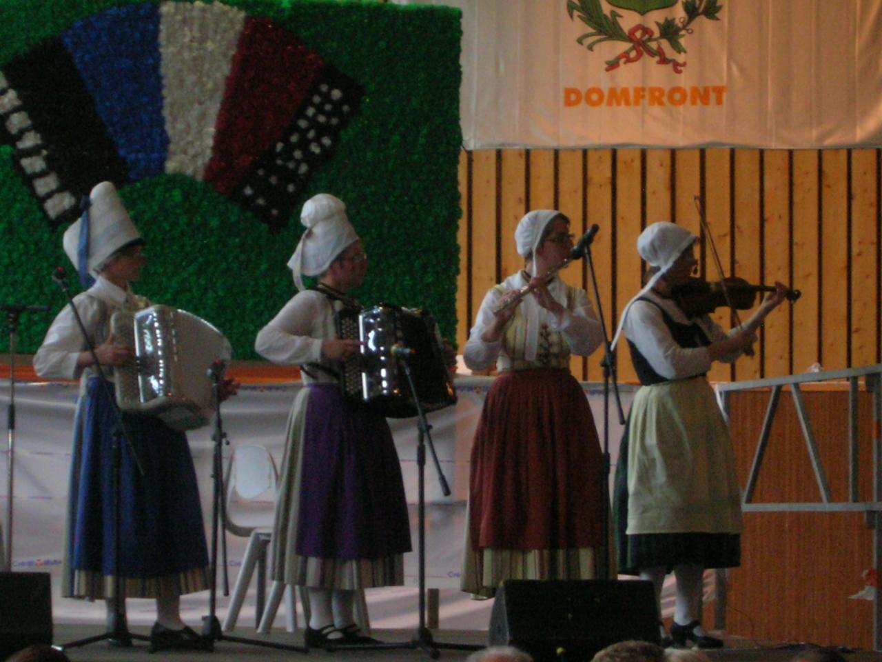 Festival à Domfront- Le Trou Normand2