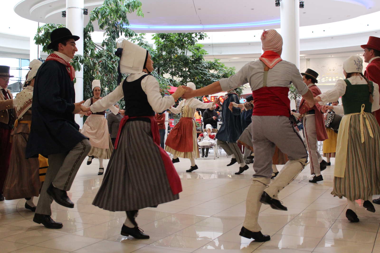 Festifolk Saintes Trou Normand 2