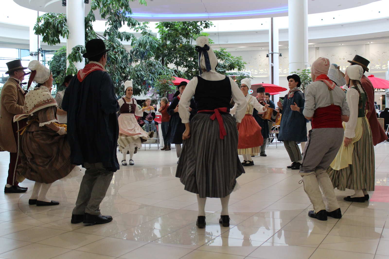 Festifolk Saintes Trou Normand