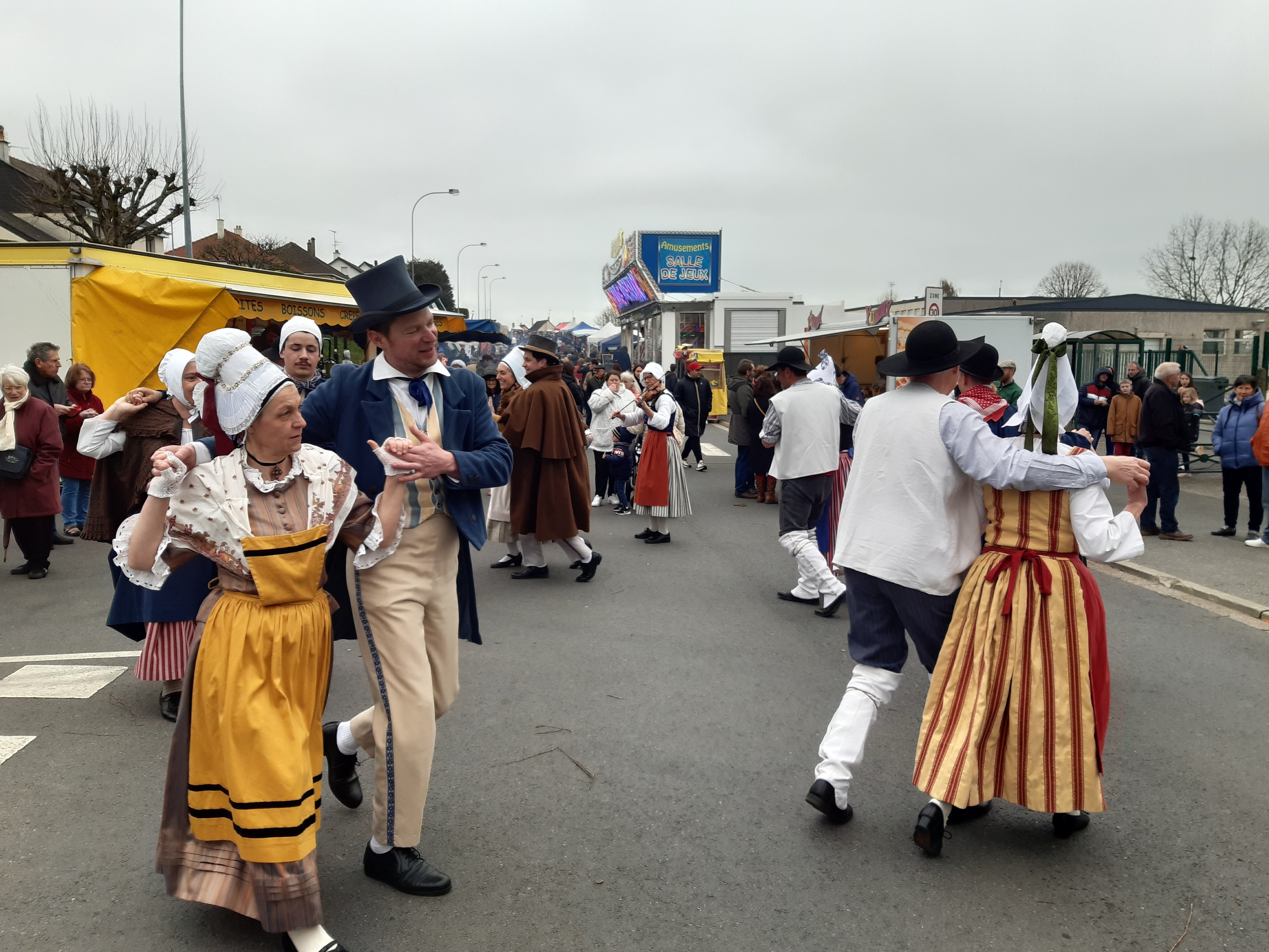 Foire des rameaux 02 04 Domfront