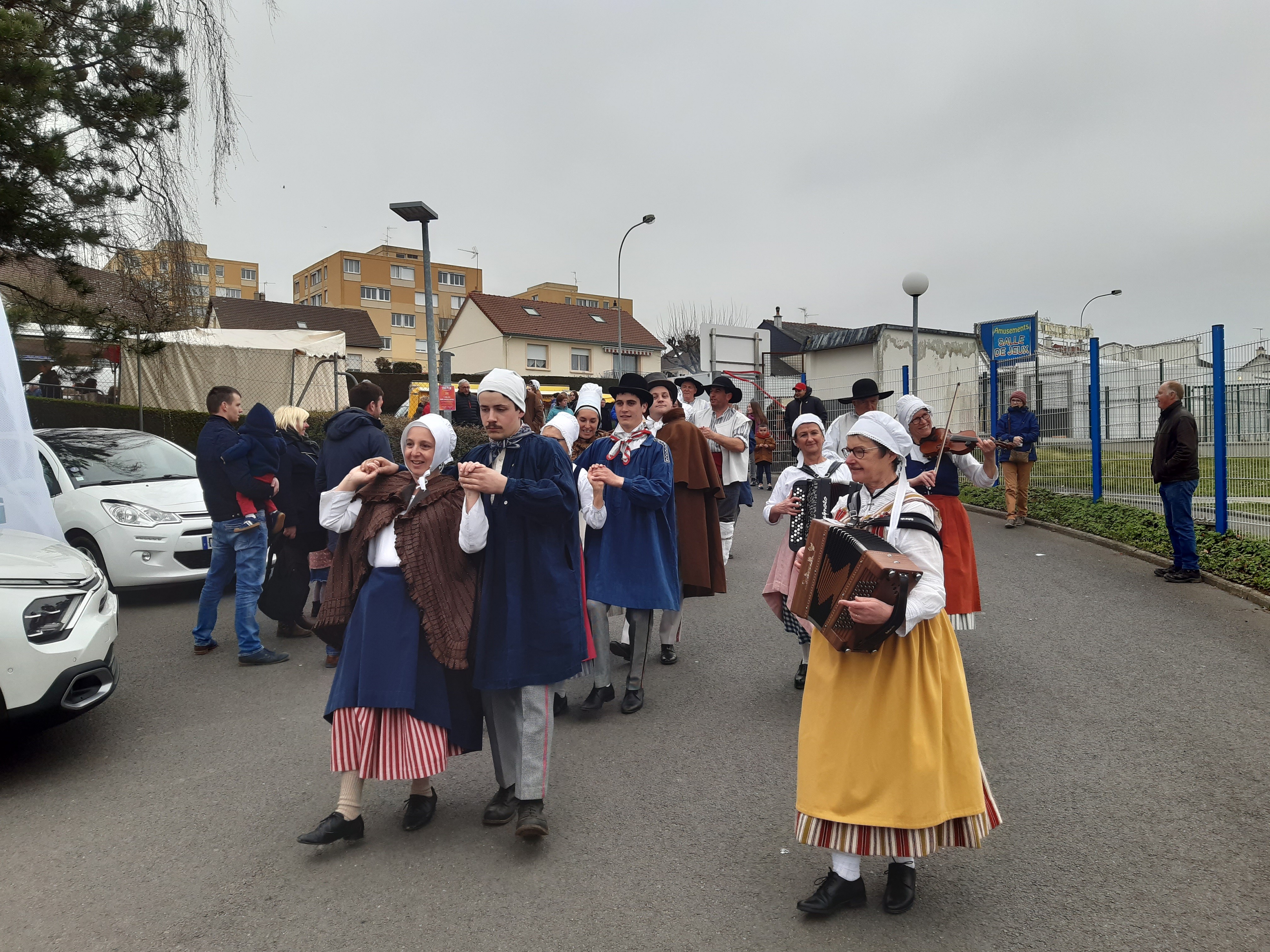 Foire des rameaux 02 04 Domfront