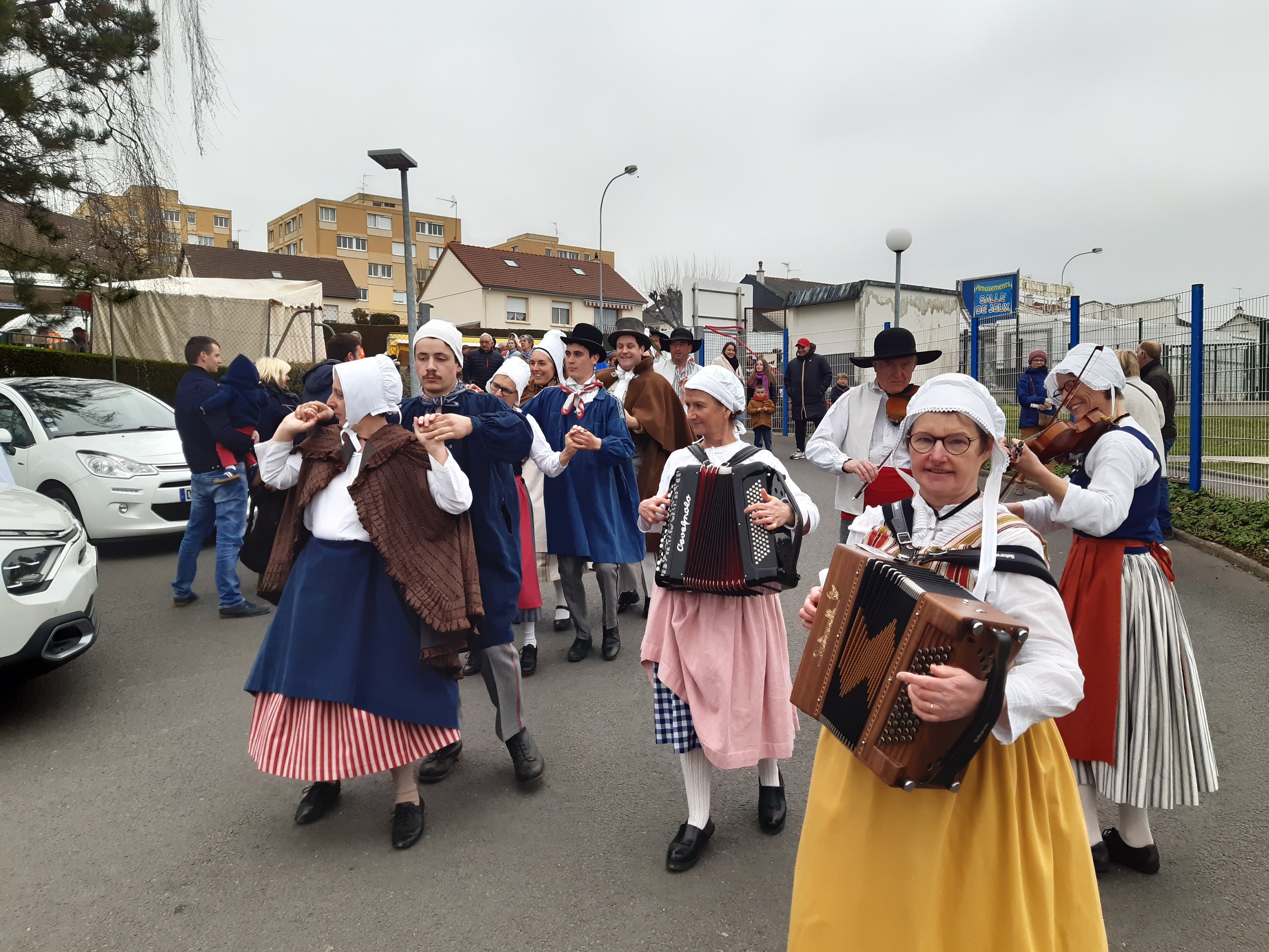 Foire des rameaux 02 04 Domfront