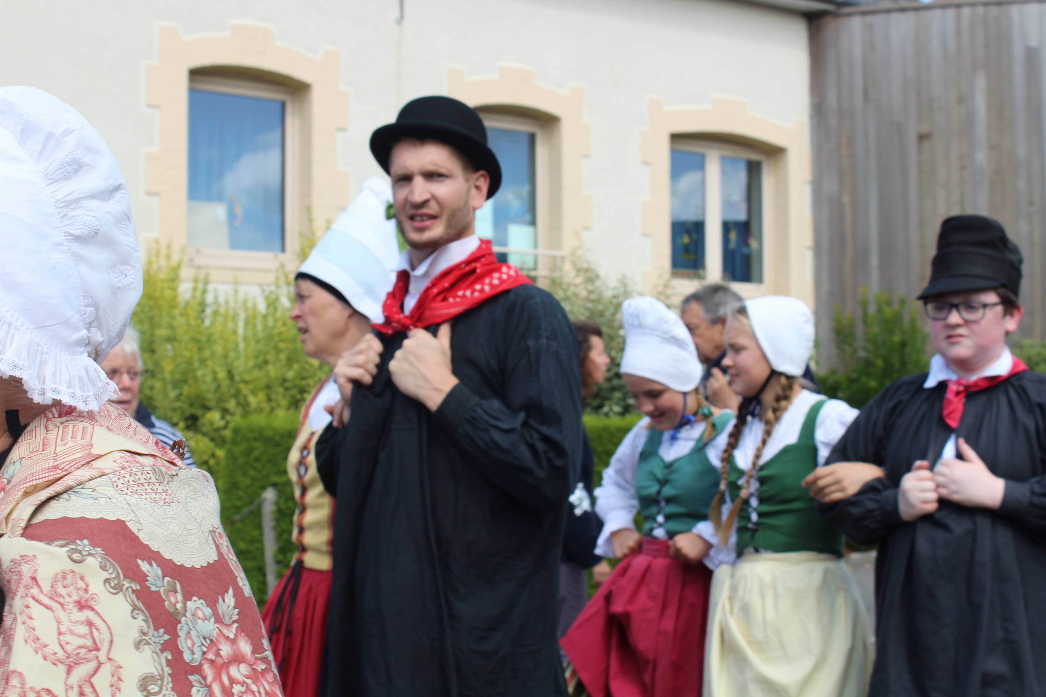 Les paysans en cortège