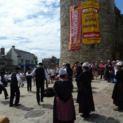 Aubades dans Domfront - La Vendée