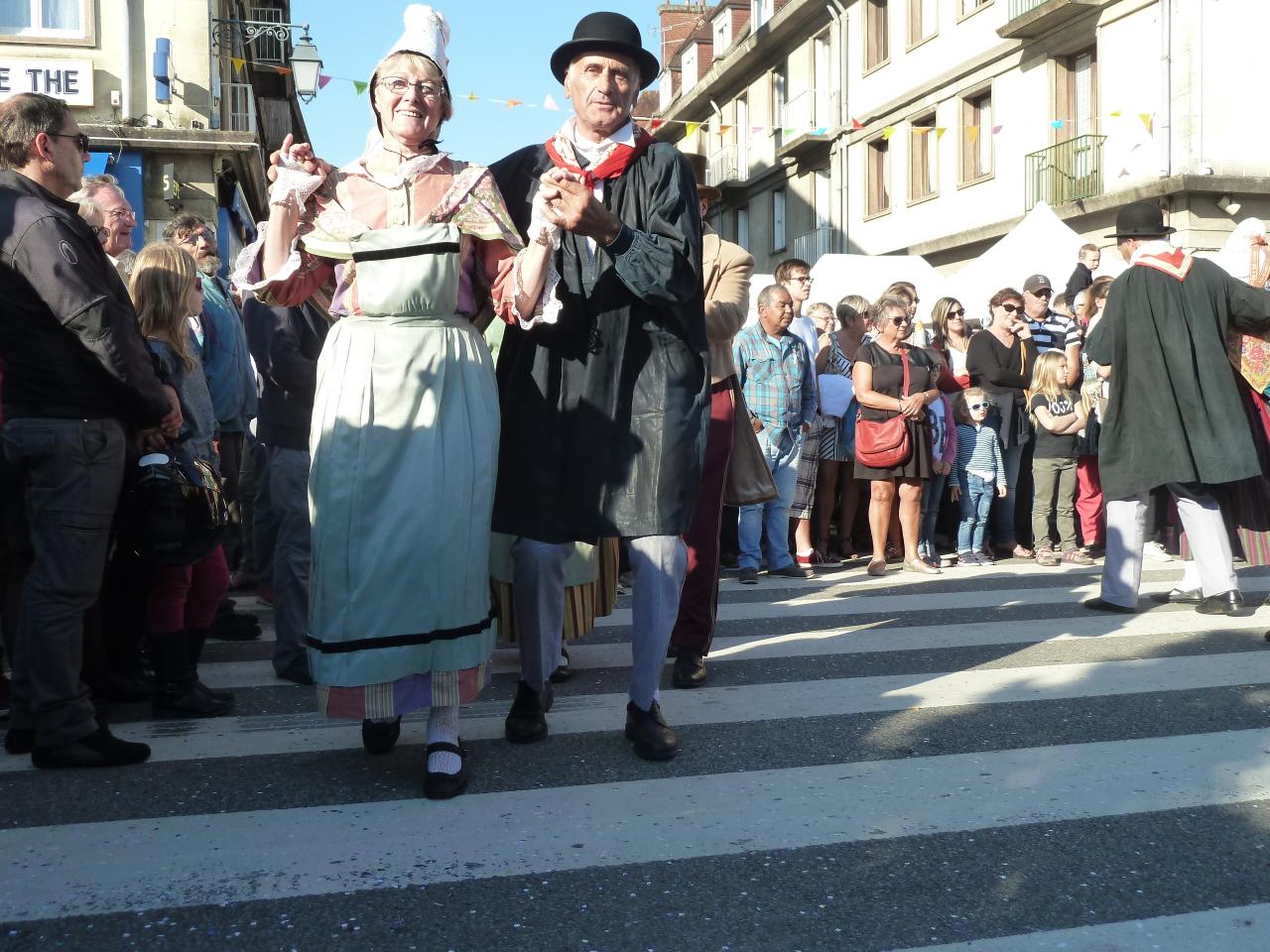 Fête de la Pomme et du Cidre - CAUDEBEC EN CAUX (76)