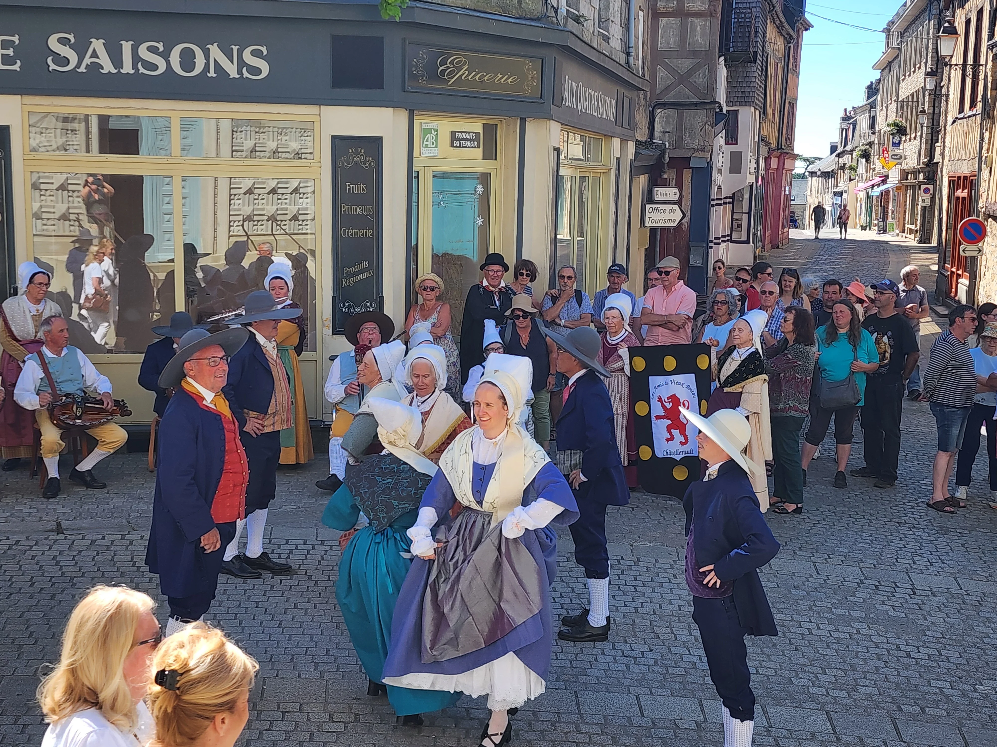 Aubades du samedi - Les amis du vieux Poitou (Vienne)