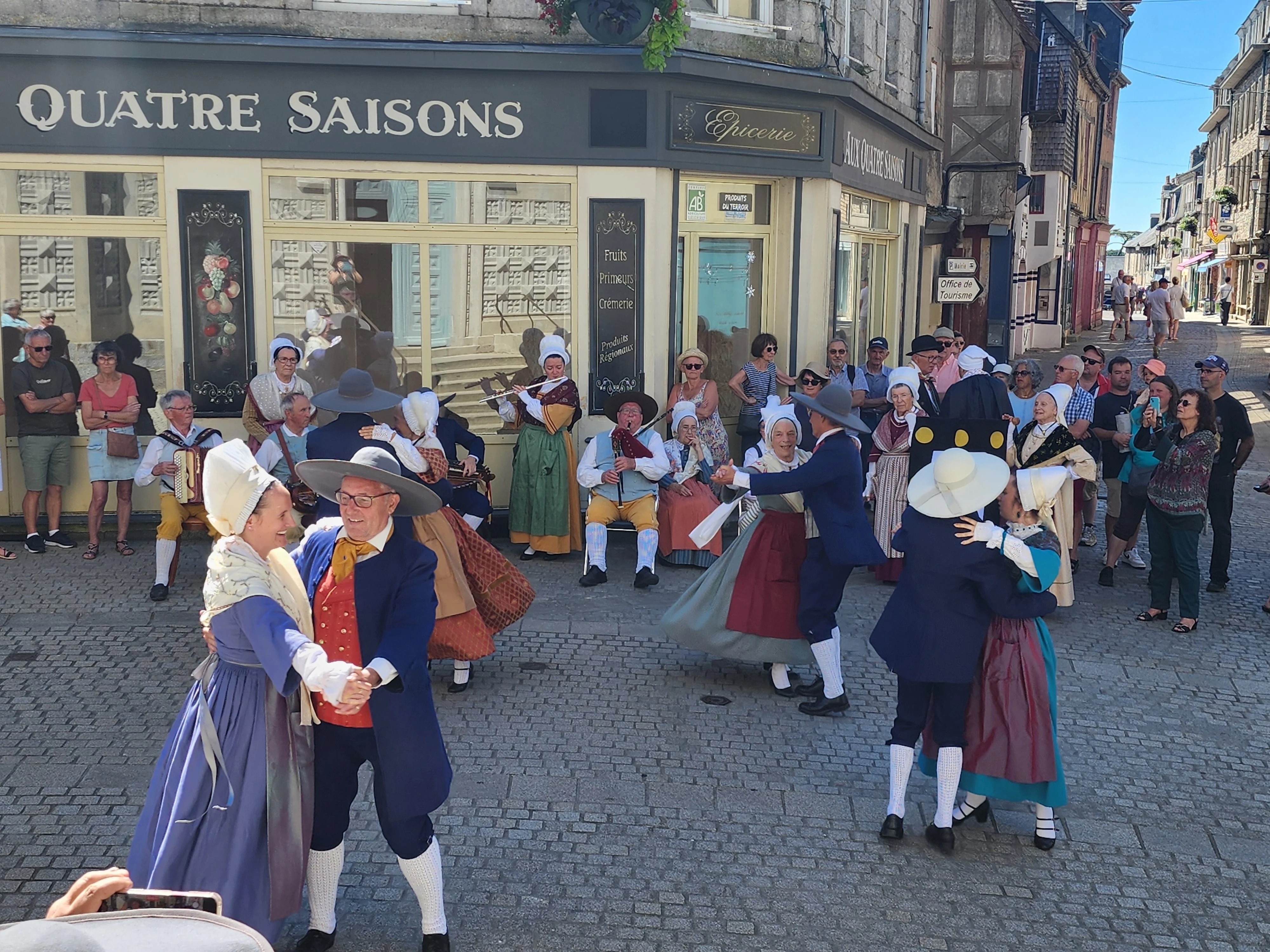 Aubades du samedi - Les amis du vieux Poitou (Vienne)
