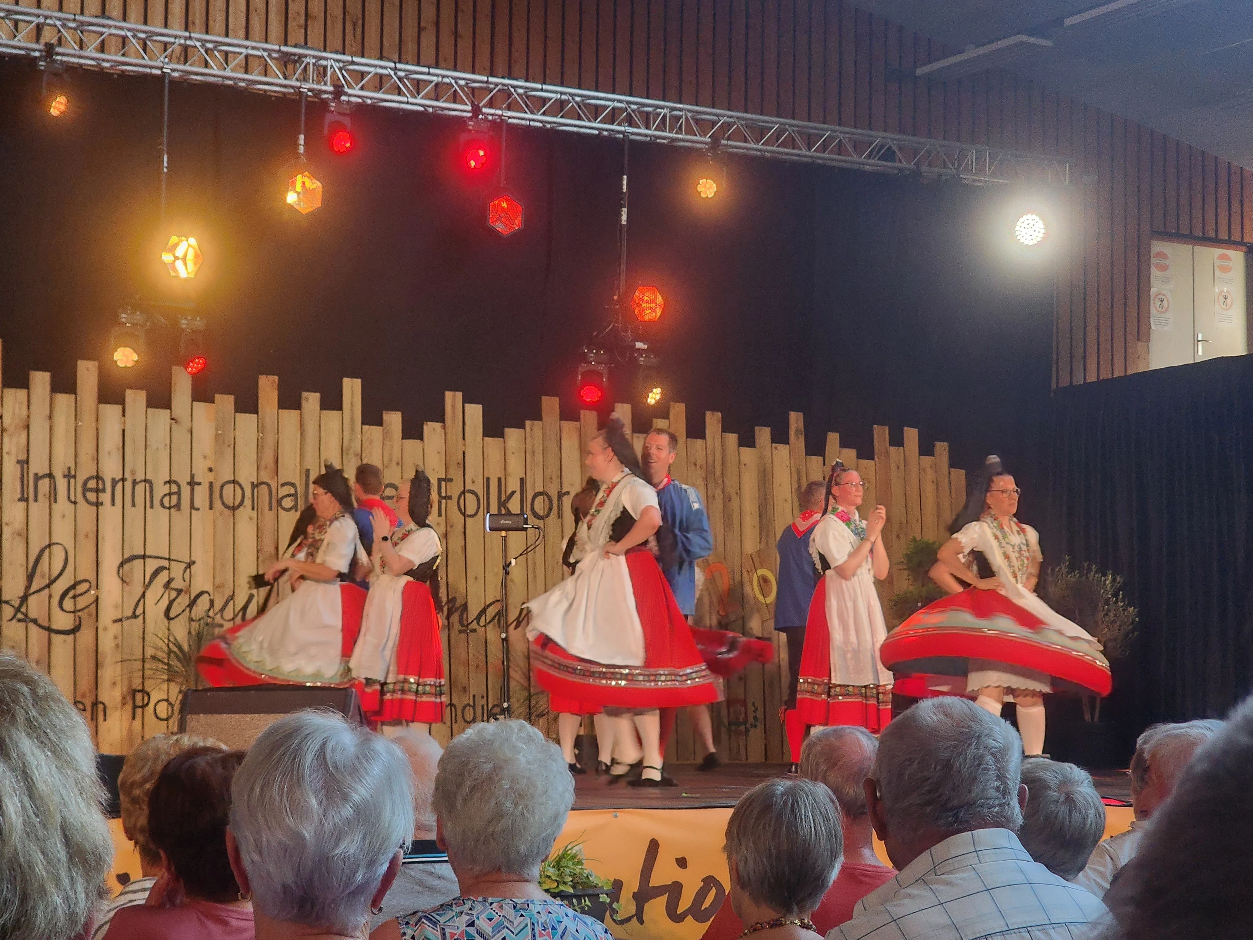 Spectacle du dimanche - Landjuggendgruppe Eksdorf (Allemagne)