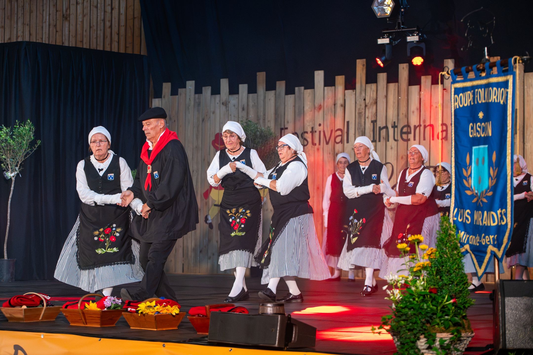 Spectacle du dimanche - Lous Mirandes (Gers)