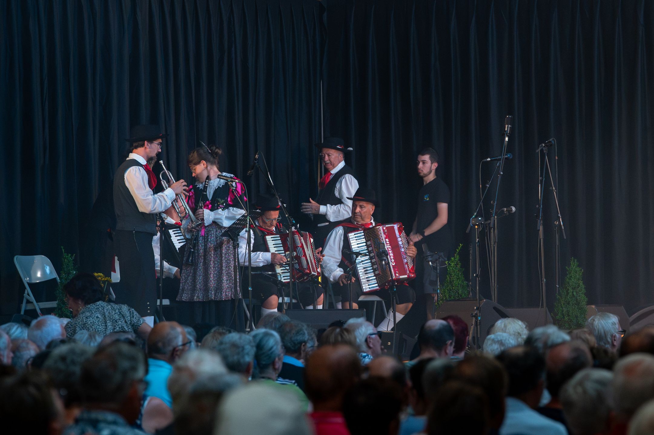 Spectacle du dimanche - Manghîn et Manghina (Italie)
